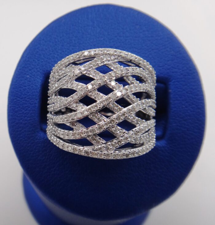 10K White Gold Woven Ring - Image 2