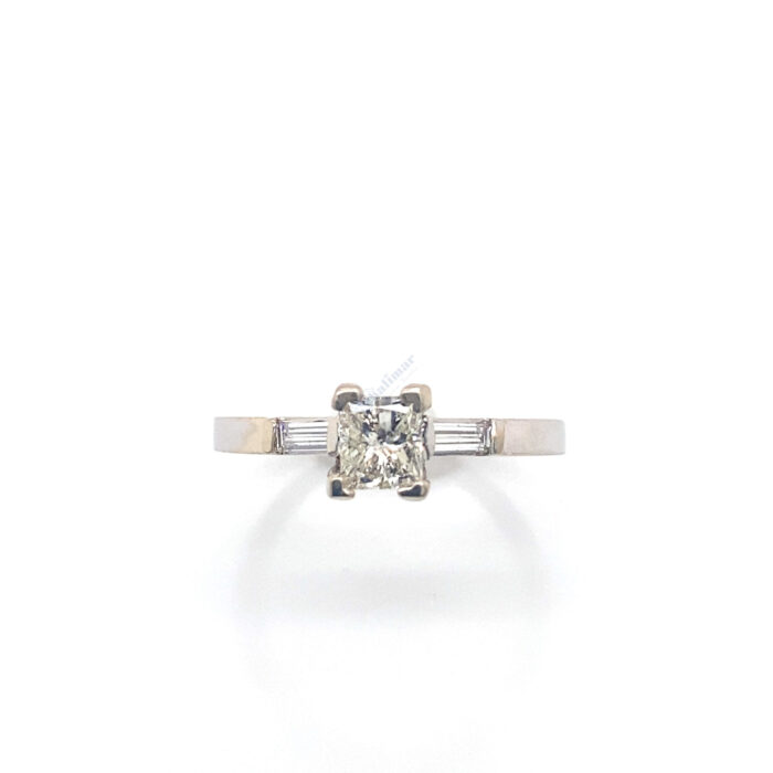 14K White Gold Diamond Ring